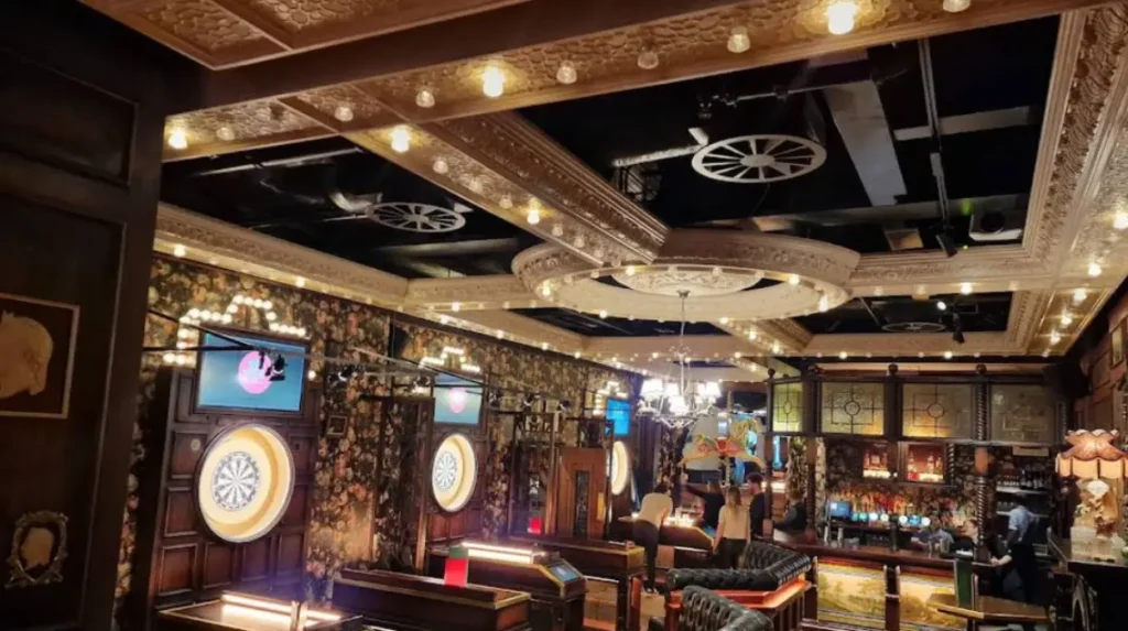 What makes West London pubs relevant today?