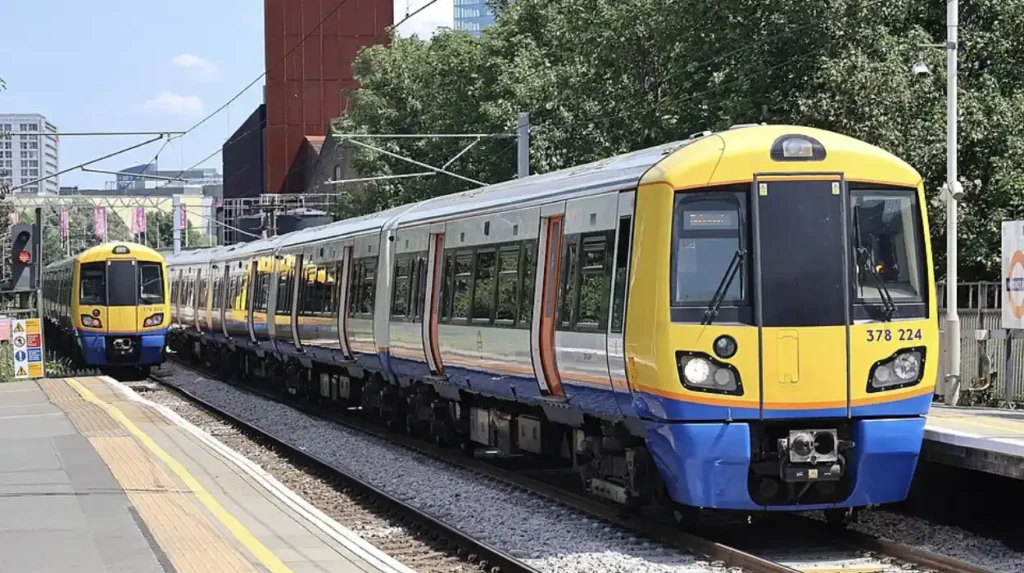 What transport options exist from Harlesden to Central London?