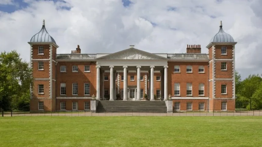 Historic Houses in West London Chiswick, Osterley & Syon