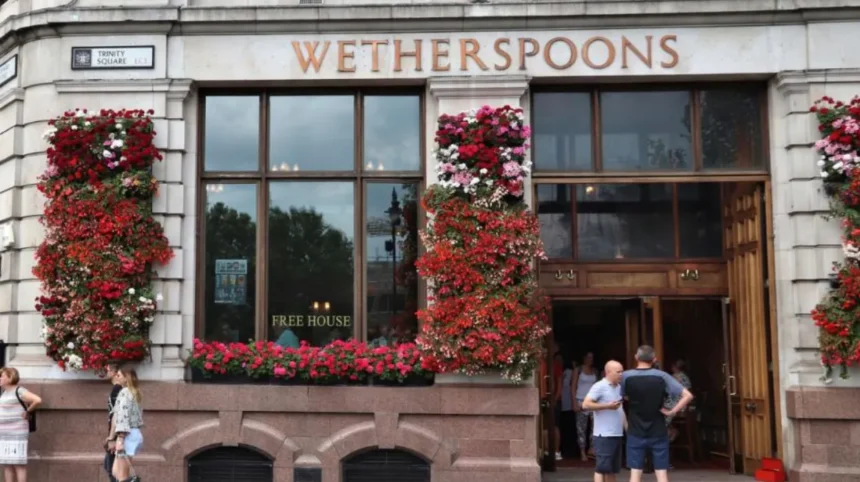 JD Wetherspoon Denies Poppy Ban After Veteran Refusal in Gosport 2026