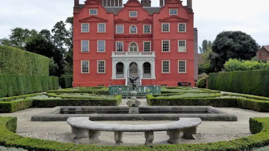 Listed Buildings in West London Historic England Guide
