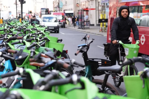 London Mayor Demands Faster E-Bike Regulations Amid Growing Chaos in London 2026