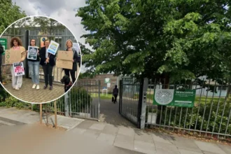 Parents fight Kew Riverside Primary School closure in Richmond 2026