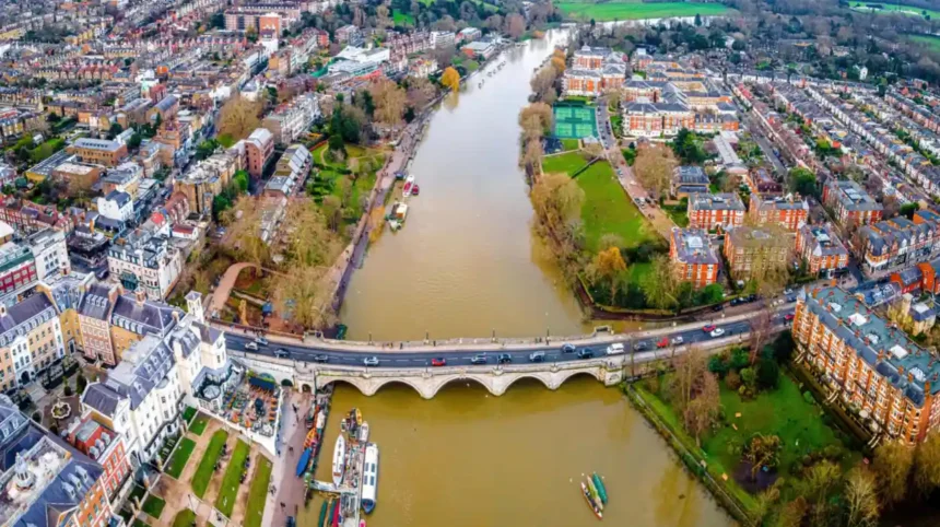 Rivers in West London_ Thames, Brent, Crane & Colne Guide