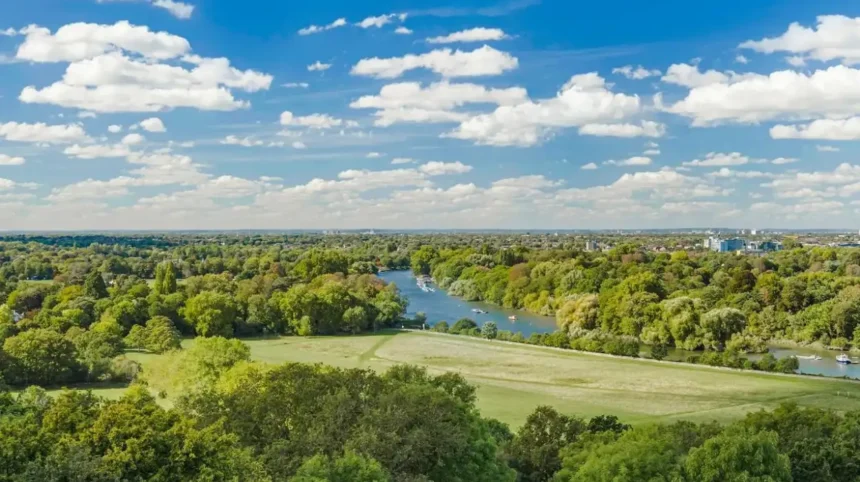 Thames Views in West London_ Best Riverside Viewpoints