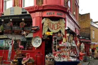The Earl of Lonsdale Pub Reported Over Roof Parties West London 2026