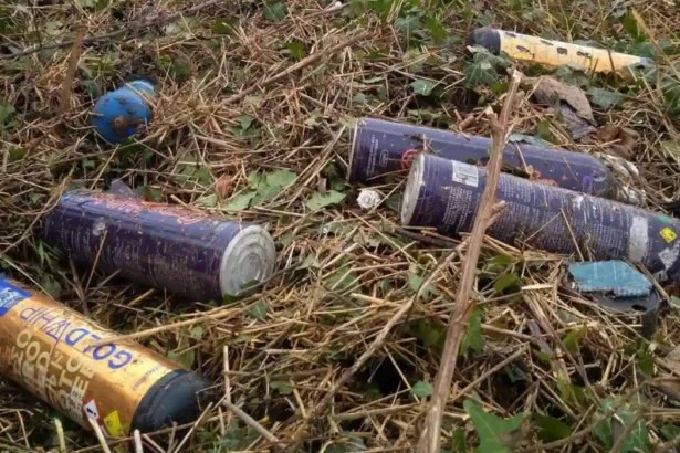 Three Men Arrested After Police Seize Nitrous Oxide Bottles Kingston 2026