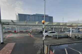 Tory Rift Over Heathrow Third Runway Deepens in Hounslow 2026