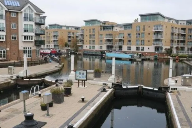 West London Canal Heritage History, Locks and Industrial Landmarks