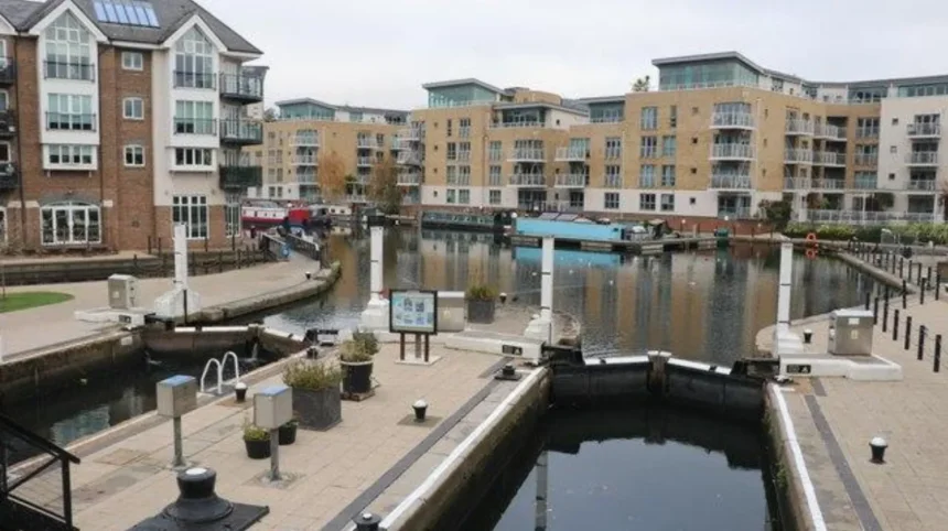 West London Canal Heritage History, Locks and Industrial Landmarks